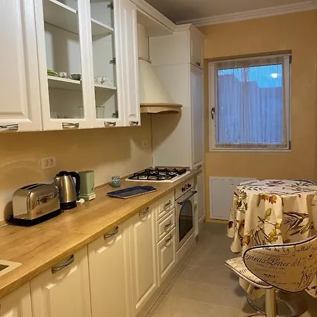Apartment C-entral